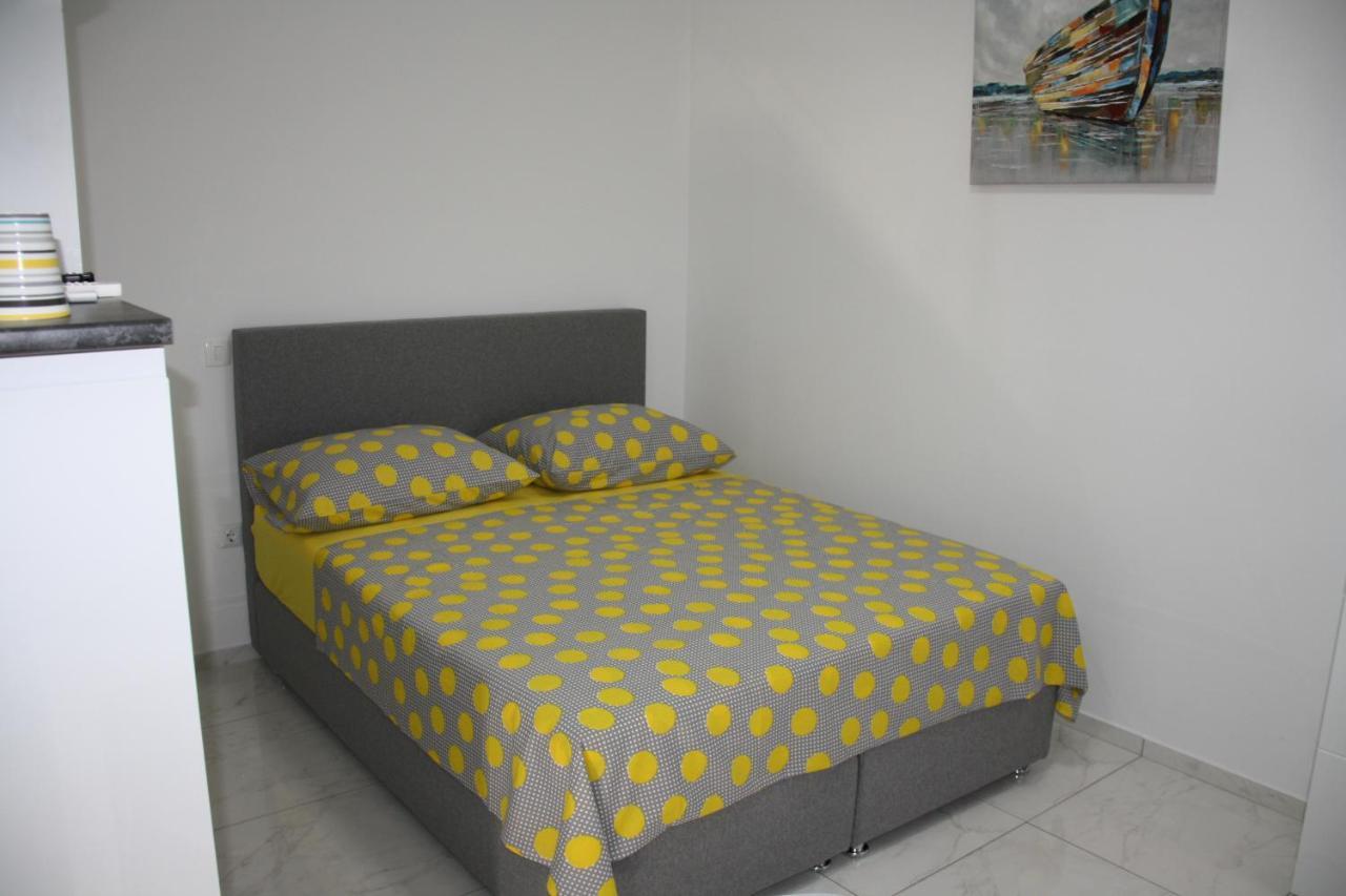 Apartamento Lea Šibenik Exterior foto