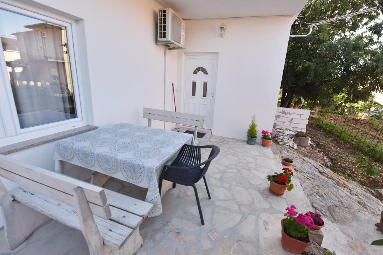 Apartamento Lea Šibenik Exterior foto