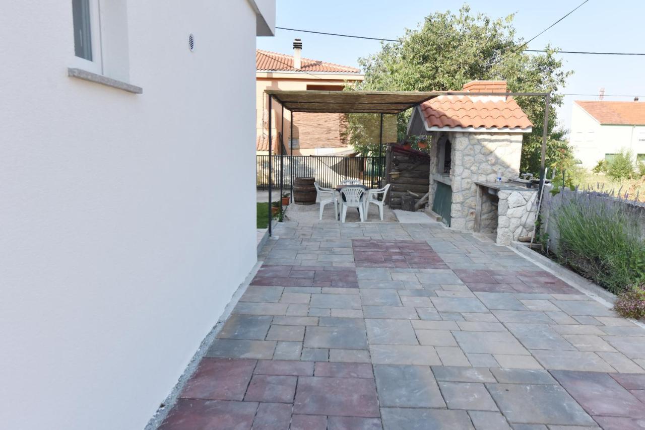 Apartamento Lea Šibenik Exterior foto