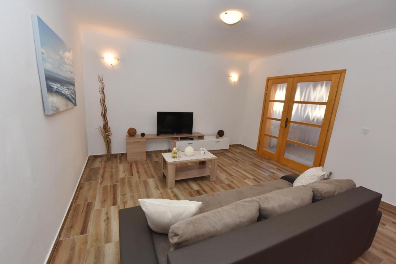 Apartamento Lea Šibenik Exterior foto