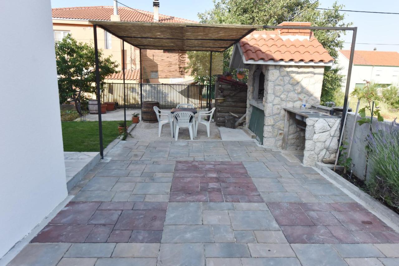 Apartamento Lea Šibenik Exterior foto